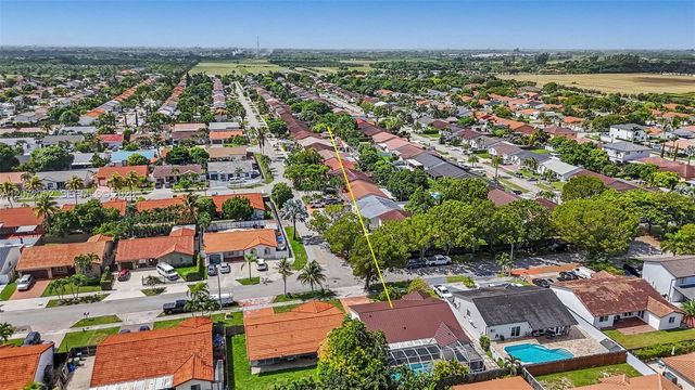 15431 SW 177th Terrace, Miami, FL 33187