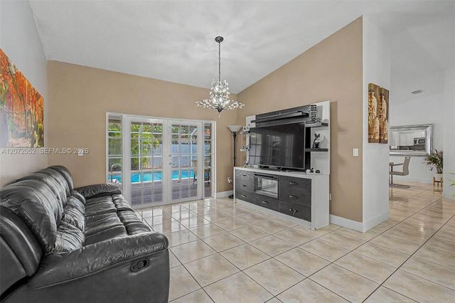 15431 SW 177th Terrace, Miami, FL 33187