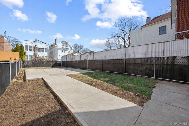 831 E 224th Street, Bronx, NY 10466
