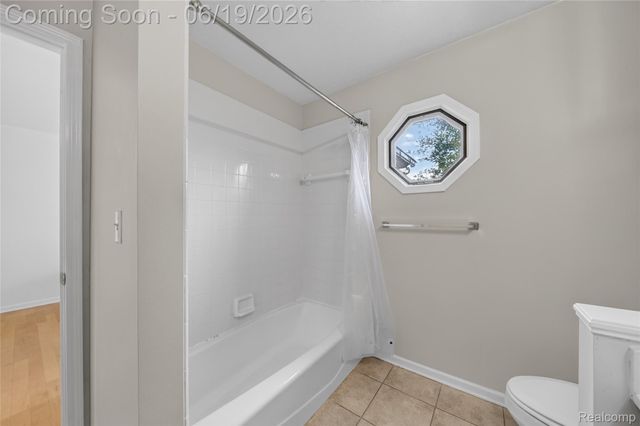 3320 Breckland Court, Pittsfield Charter Township, MI 48108