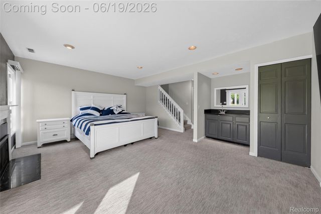 3320 Breckland Court, Pittsfield Charter Township, MI 48108
