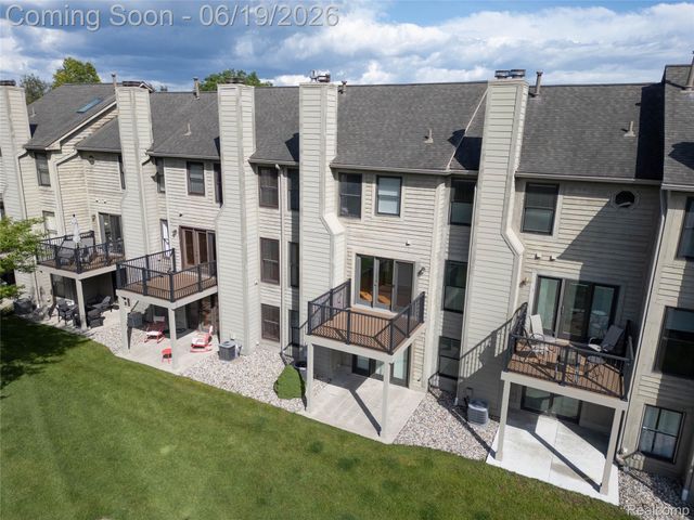 3320 Breckland Court, Pittsfield Charter Township, MI 48108