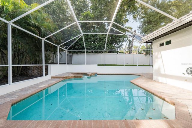 2348 MESSENGER CIRCLE, Safety Harbor, FL 34695