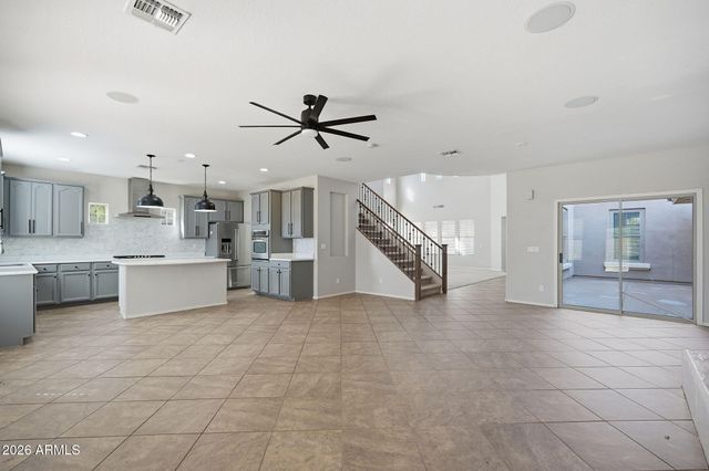 20557 W LOST CREEK Drive, Buckeye, AZ 85396