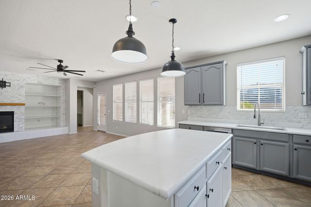 20557 W LOST CREEK Drive, Buckeye, AZ 85396