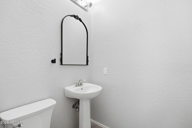 20557 W LOST CREEK Drive, Buckeye, AZ 85396