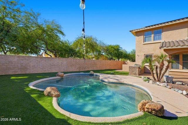 20557 W LOST CREEK Drive, Buckeye, AZ 85396