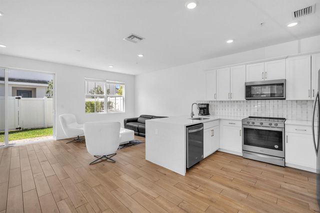 17002 SW 1st Street, Pembroke Pines, FL 33027