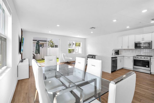 17002 SW 1st Street, Pembroke Pines, FL 33027