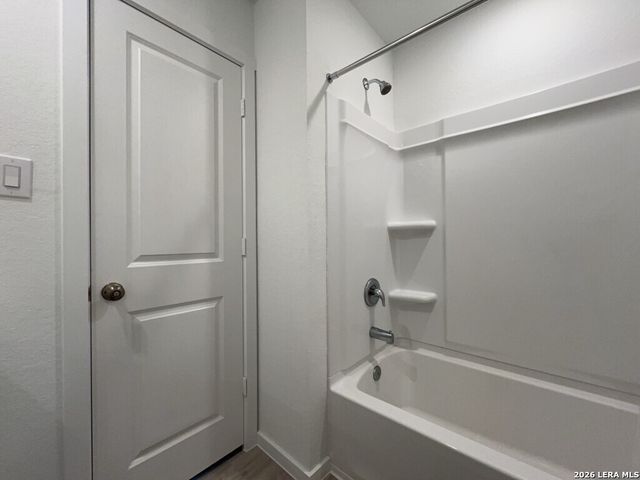 6914 Dorato Ridge, Elmendorf, TX 78112