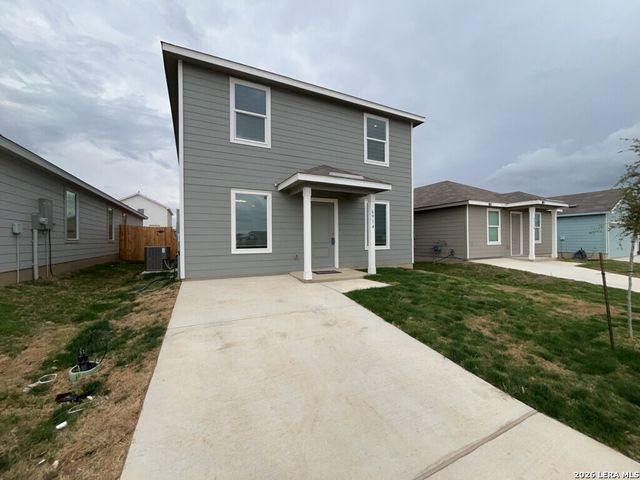 6914 Dorato Ridge, Elmendorf, TX 78112