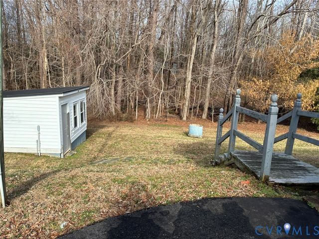 12021 Greenwood Rd, Glen Allen, VA 23059