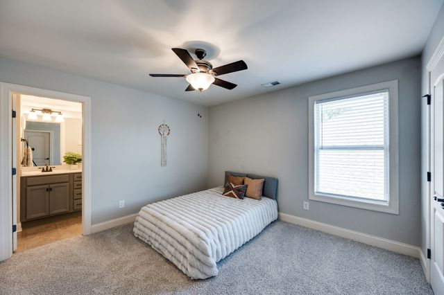 4185 Miles Johnson Pkwy, Spring Hill, TN 37174