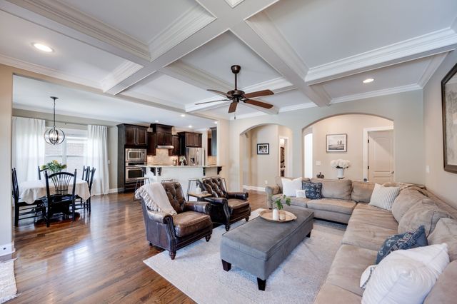 4185 Miles Johnson Pkwy, Spring Hill, TN 37174