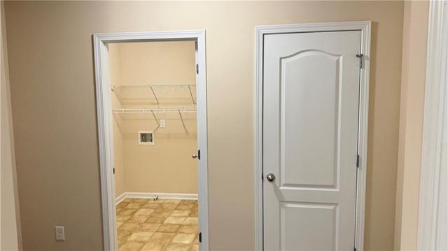 2305 Paces Estates Drive, Lithia Springs, GA 30122