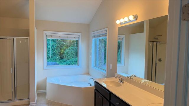 2305 Paces Estates Drive, Lithia Springs, GA 30122