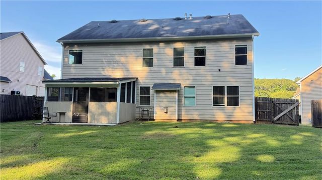2305 Paces Estates Drive, Lithia Springs, GA 30122