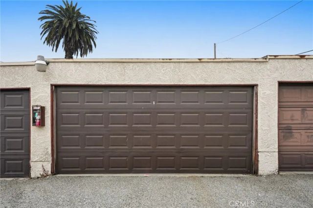 11401 Berendo Avenue 6, Los Angeles, CA 90044
