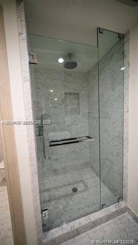 1000 Brickell Plaza 4905, Miami, FL 33131