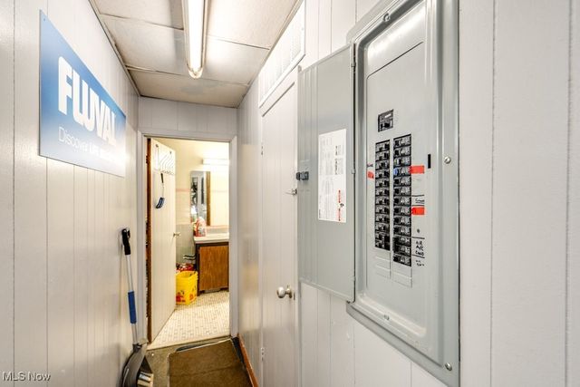 4873 Broadview Road, Cleveland, OH 44109