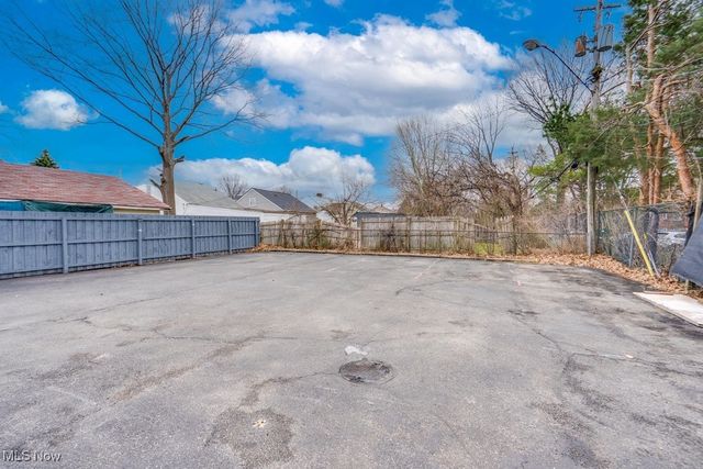 4873 Broadview Road, Cleveland, OH 44109