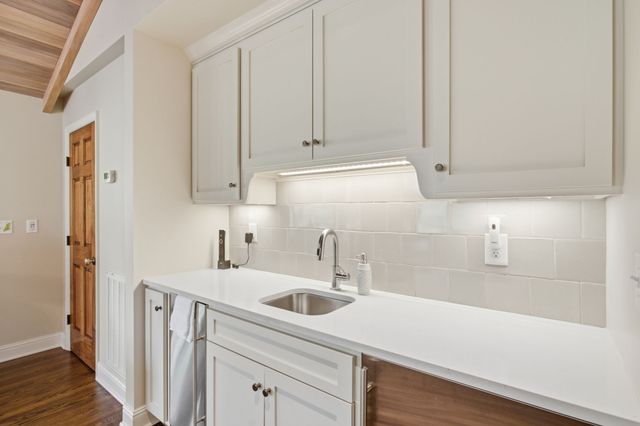 714 Farrell Rd, Nashville, TN 37220