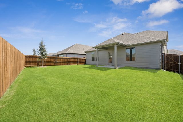 905 Abalone Avenue, Haslet, TX 76052