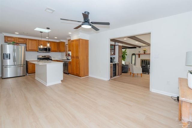 4 Barrington Ct, Pensacola, FL 32506