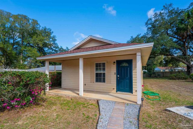 4 Barrington Ct, Pensacola, FL 32506