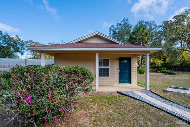 4 Barrington Ct, Pensacola, FL 32506