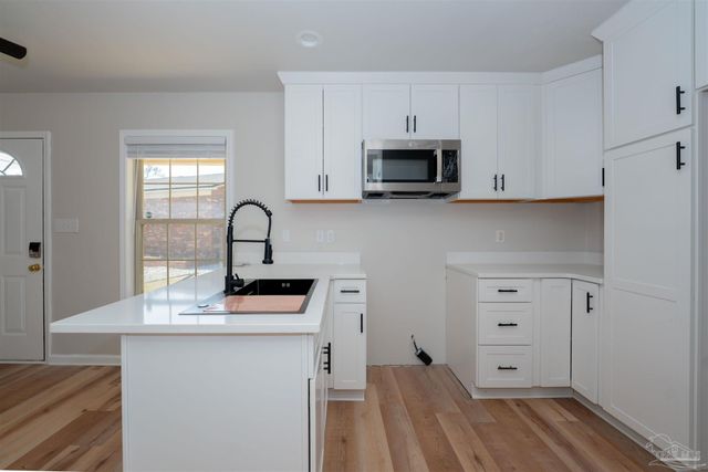 4 Barrington Ct, Pensacola, FL 32506