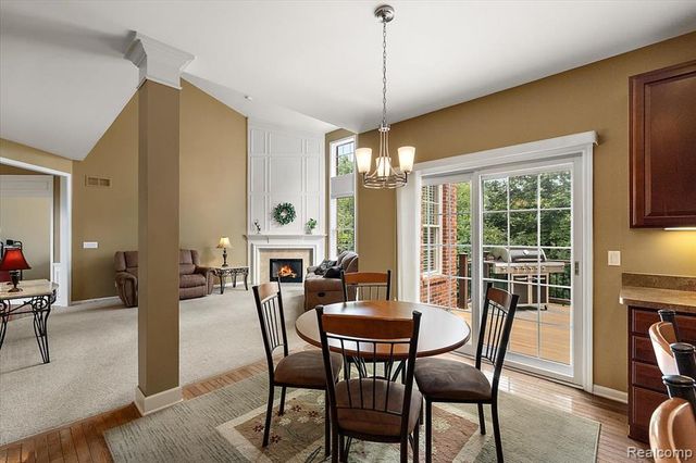 1885 Avon Glen Lane, Lake Orion, MI 48360