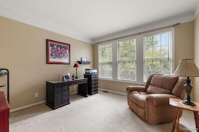 1885 Avon Glen Lane, Lake Orion, MI 48360