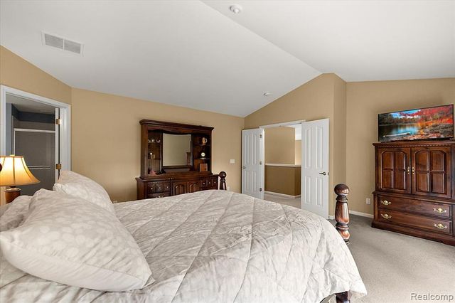 1885 Avon Glen Lane, Lake Orion, MI 48360