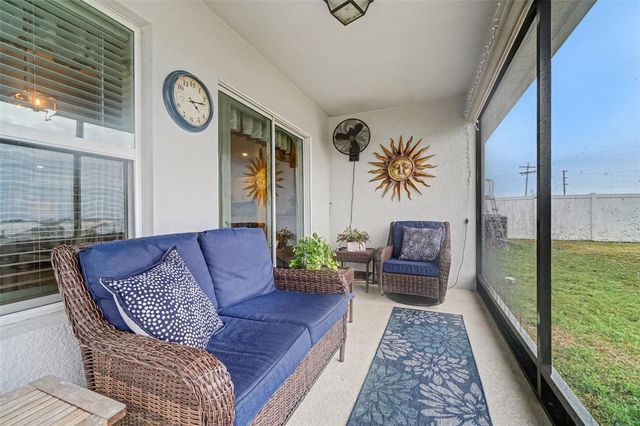 2449 BEGONIA STREET, Mascotte, FL 34753