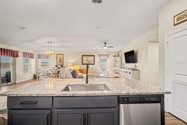 2449 BEGONIA STREET, Mascotte, FL 34753