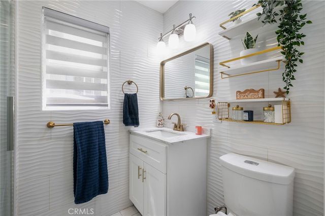 728 W Cressey, Compton, CA 90222