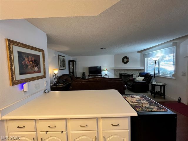 1104 Pinto Rock Lane 101, Las Vegas, NV 89128