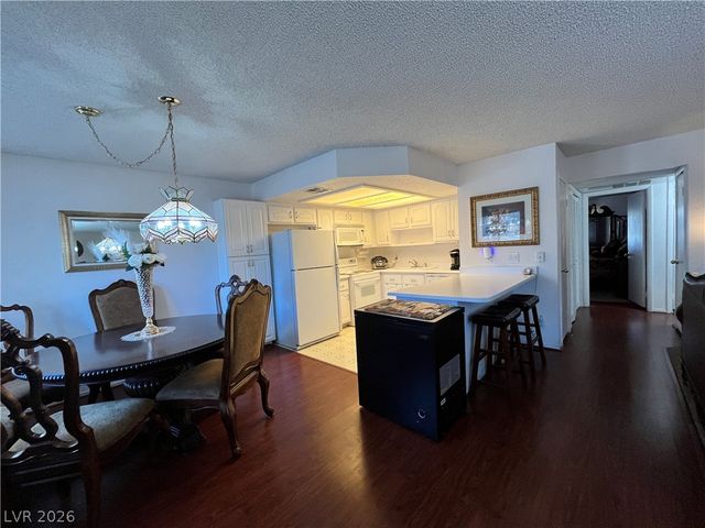 1104 Pinto Rock Lane 101, Las Vegas, NV 89128