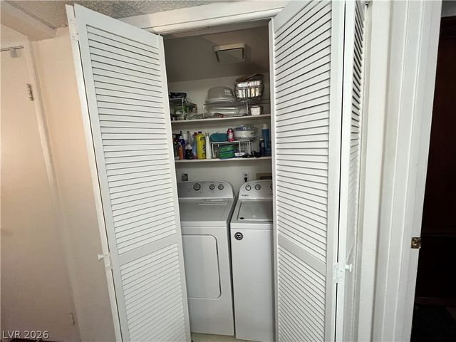 1104 Pinto Rock Lane 101, Las Vegas, NV 89128