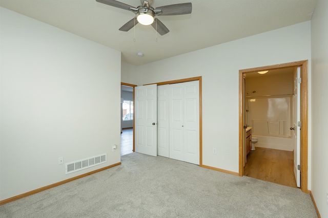 1207 NE 5th Lane 1, Ankeny, IA 50021