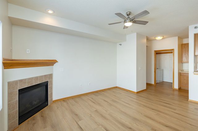 1207 NE 5th Lane 1, Ankeny, IA 50021