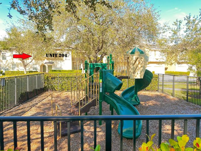 3031 SE Lexington Lakes Drive 204, Stuart, FL 34994