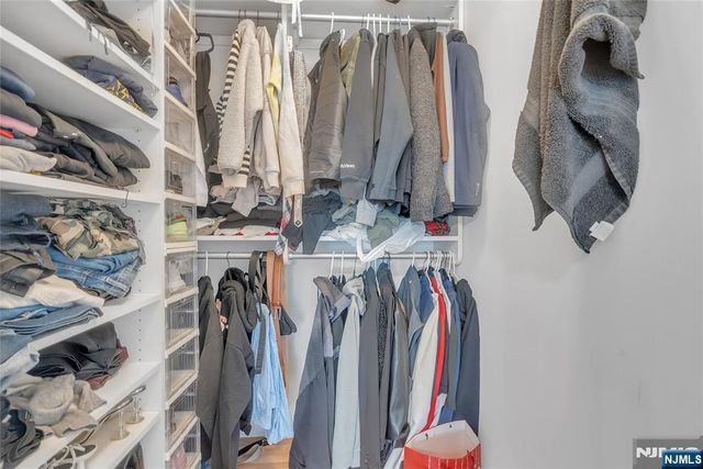 547 Gorge Road 2E, Cliffside Park, NJ 07010