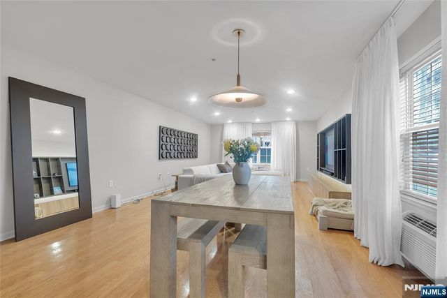 547 Gorge Road 2E, Cliffside Park, NJ 07010