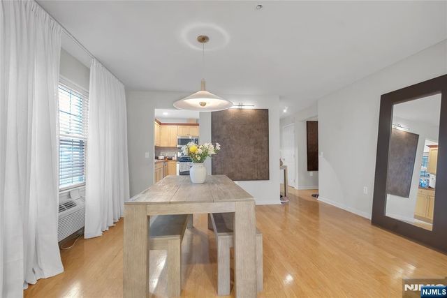 547 Gorge Road 2E, Cliffside Park, NJ 07010