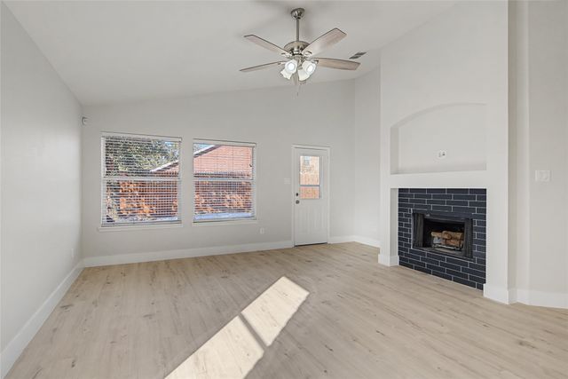 4516 Fox Sedge Lane, Denton, TX 76208