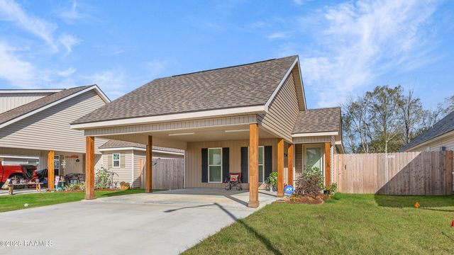234 Camerons Cove Drive, Carencro, LA 70520