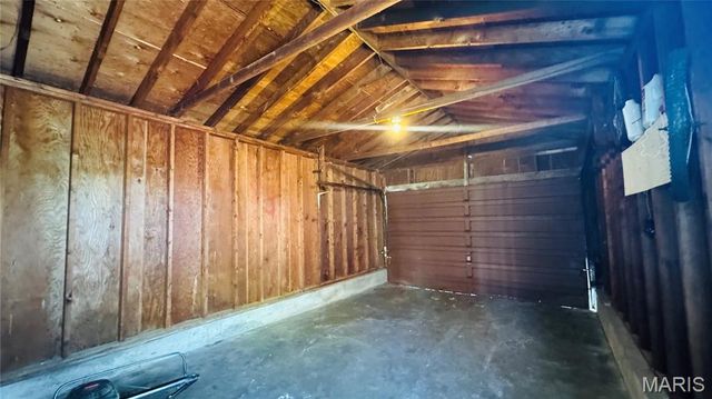 4335 California Avenue, St Louis, MO 63111