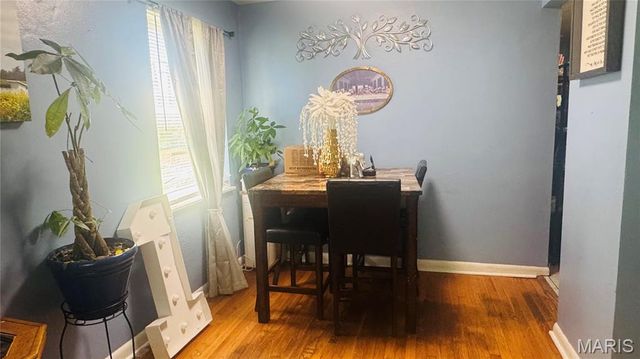 4335 California Avenue, St Louis, MO 63111